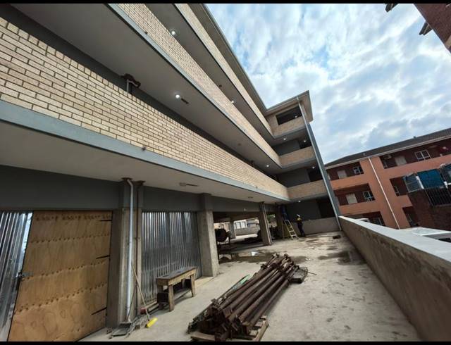 2 BEDROOM PROPERTY TO RENT IN OVERPORT